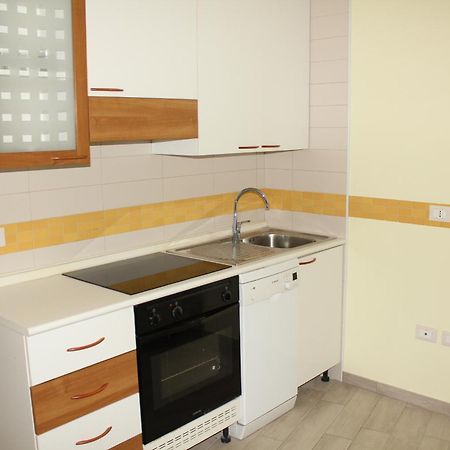 B&B Il Giardino In Citta - Parcheggio Privato Gratuito Foggia Exterior foto