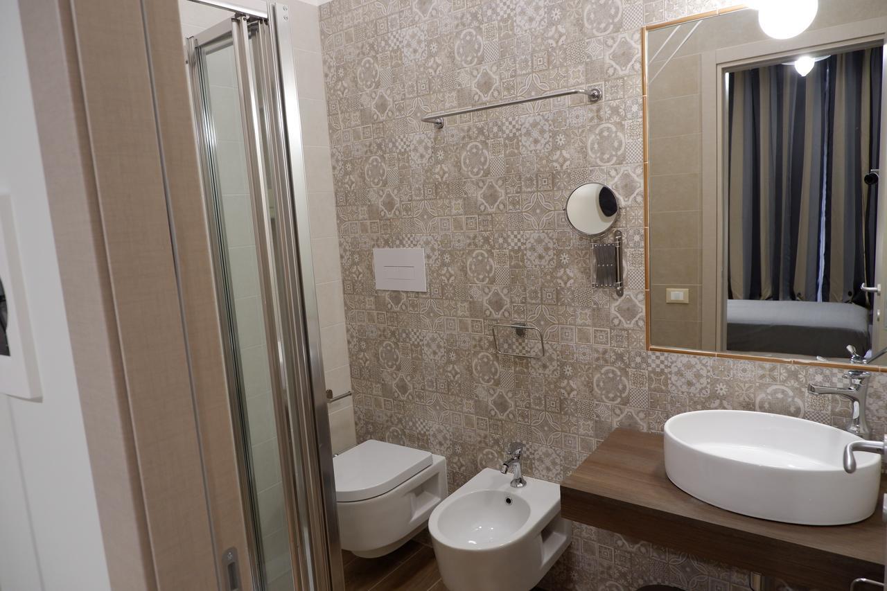 B&B Il Giardino In Citta - Parcheggio Privato Gratuito Foggia Exterior foto